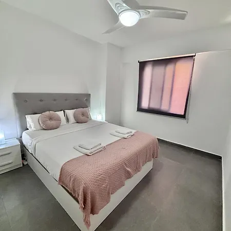 Apartament Coastal Retreats, & Ocean View Playa Arena *